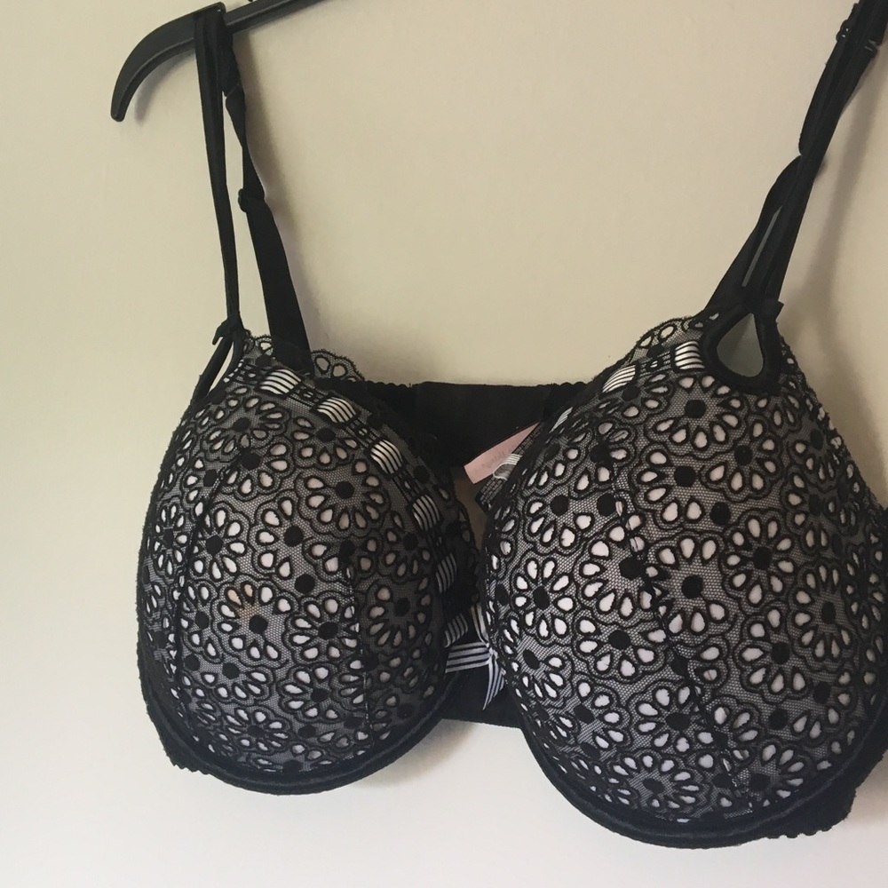 Victoria's Secret 38DD new *no tags* bra